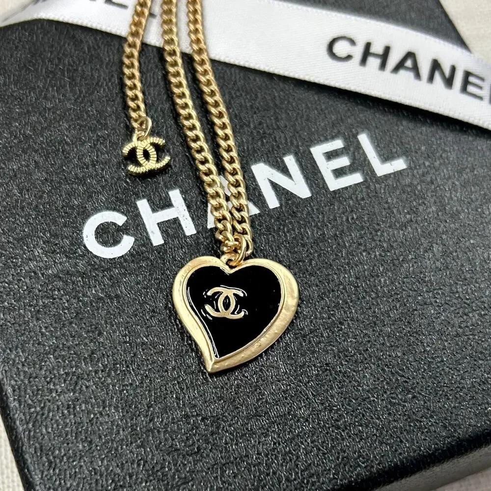 Genuine 18k Gold Plated Chanel Black Enamel Heart CC Logo Luxury Holiday Gift - Picture 6 of 8